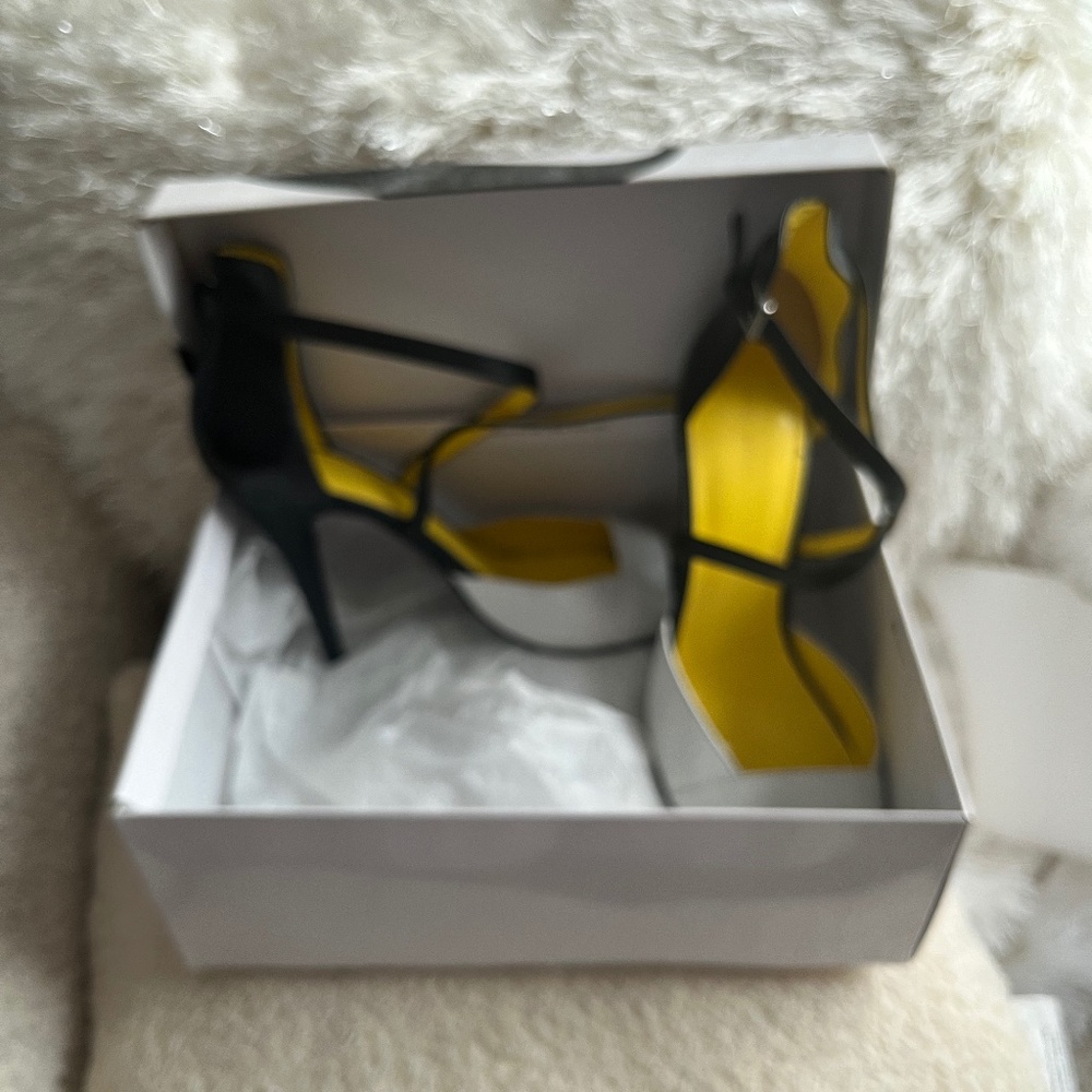 Blk & White leather upper dress heels ; size 10; like new: Brand 9 West